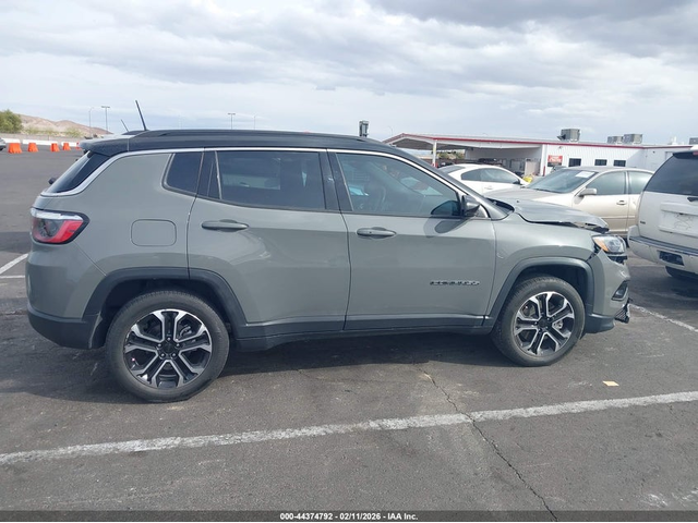 Jeep Compass 2.0L I-4 DI, DOHC, VVT, TURBO, 200HP 4X4 Drive - автомобили, коли, обяви за нови и употребявани 12