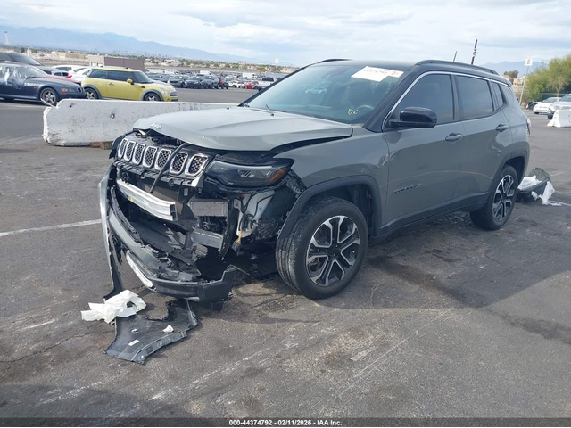 Jeep Compass 2.0L I-4 DI, DOHC, VVT, TURBO, 200HP 4X4 Drive - автомобили, коли, обяви за нови и употребявани 1