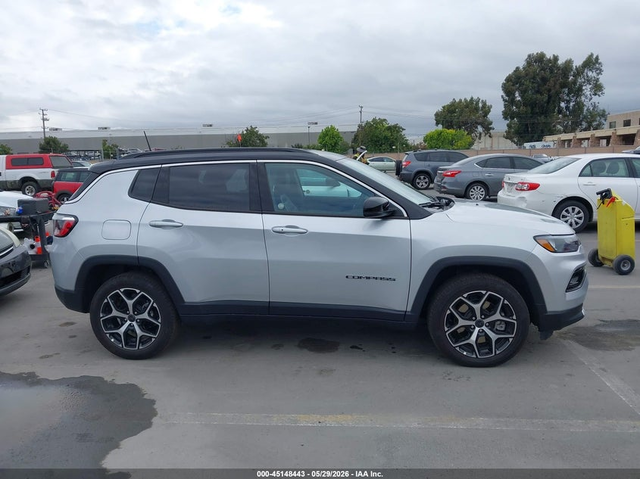 Jeep Compass 2.0L I-4 DI, DOHC, VVT, TURBO, 200HP 4X4 Drive - автомобили, коли, обяви за нови и употребявани 12
