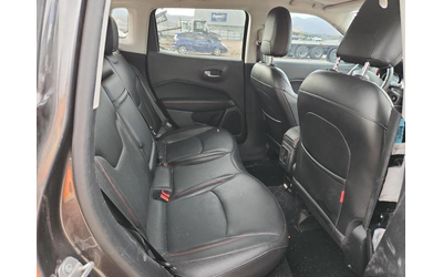 Jeep Compass 2.4L 4 4x4 w/Front Whl Drv - автомобили, коли, обяви за нови и употребявани 11