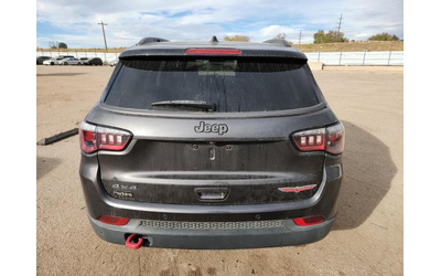 Jeep Compass 2.4L 4 4x4 w/Front Whl Drv - автомобили, коли, обяви за нови и употребявани 6