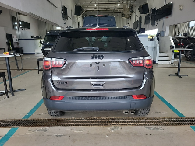 Jeep Compass 2.4L 4cyl 4WD - автомобили, коли, обяви за нови и употребявани 16