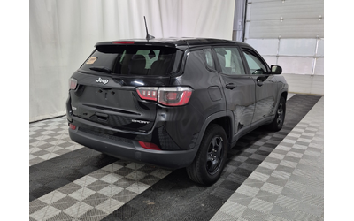 jeep-compass-2-4l-4cyl-front-wheel-drive - 2