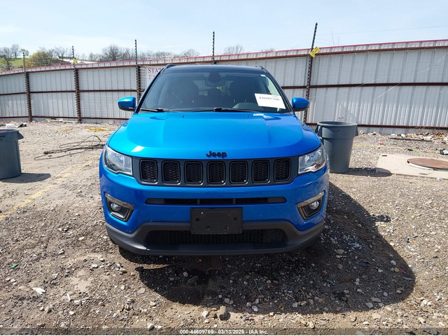 Jeep Compass 2.4L I-4 VVT, 180HP Front Wheel Drive - автомобили, коли, обяви за нови и употребявани 11