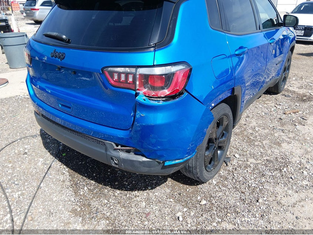 Jeep Compass 2.4L I-4 VVT, 180HP Front Wheel Drive - автомобили, коли, обяви за нови и употребявани 5