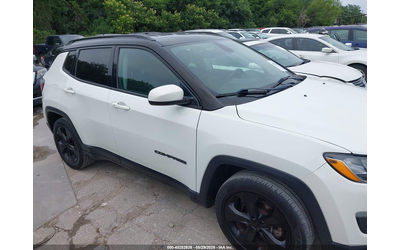 Jeep Compass 2.4L I-4 VVT, 180HP Front Wheel Drive - автомобили, коли, обяви за нови и употребявани 12