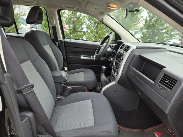 Jeep Compass 2.0CRDI-140кс= 6ск= 4х4= 198.000км - автомобили, коли, обяви за нови и употребявани 13