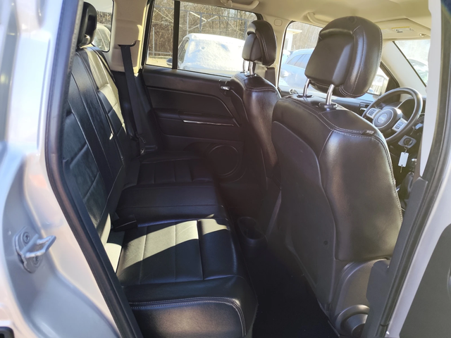 Jeep Compass 2.2CRD* 4X4* LIMITED* КОЖА* EURO5A* - автомобили, коли, обяви за нови и употребявани 11