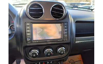 Jeep Compass 2.2CRD* 4X4* LIMITED* КОЖА* EURO5A* - автомобили, коли, обяви за нови и употребявани 8