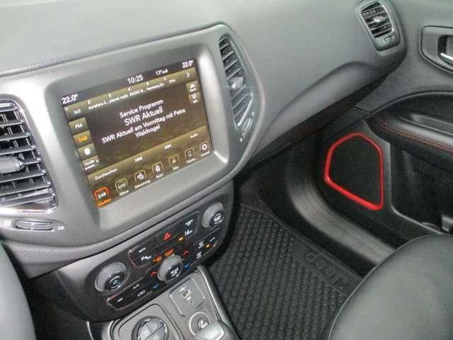 Jeep Compass 2.0 MJ Trailhawk - автомобили, коли, обяви за нови и употребявани 11