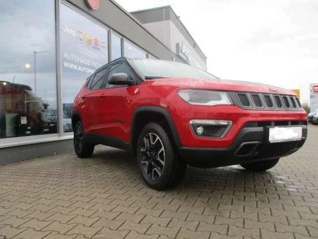 Jeep Compass 2.0 MJ Trailhawk - автомобили, коли, обяви за нови и употребявани 2