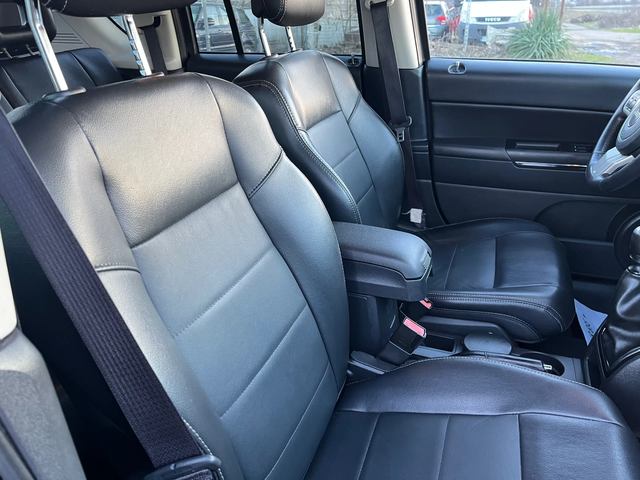 Jeep Compass 2.2GRDI-136-LIMITED-ITALIA - автомобили, коли, обяви за нови и употребявани 4