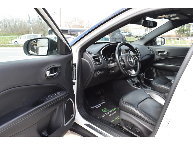 Jeep Compass 1.33PHEV* 4x4* CAMERA* FULL - автомобили, коли, обяви за нови и употребявани 6