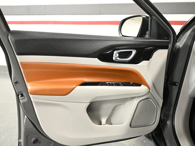 Jeep Compass Limited 4WD* АвтоКредит* (Цена до БГ) - автомобили, коли, обяви за нови и употребявани 10