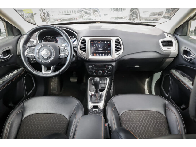 Jeep Compass North 4WD АвтоКредит  (ЦЕНА ДО БГ) - автомобили, коли, обяви за нови и употребявани 7