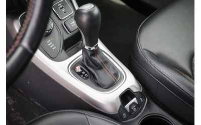 Jeep Compass North 4WD АвтоКредит  (ЦЕНА ДО БГ) - автомобили, коли, обяви за нови и употребявани 9