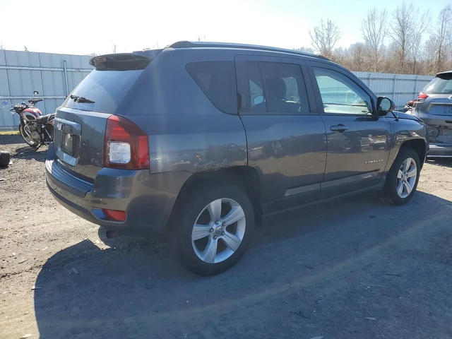 Jeep Compass SPORT - автомобили, коли, обяви за нови и употребявани 1