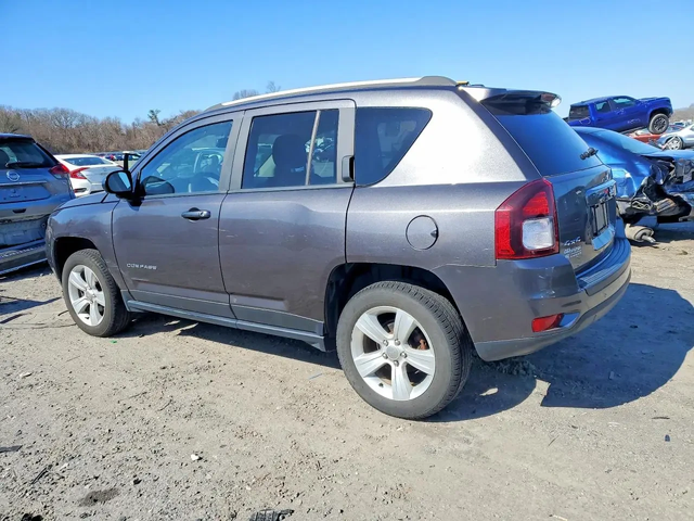 Jeep Compass SPORT - автомобили, коли, обяви за нови и употребявани 2