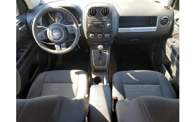 Jeep Compass SPORT - автомобили, коли, обяви за нови и употребявани 6