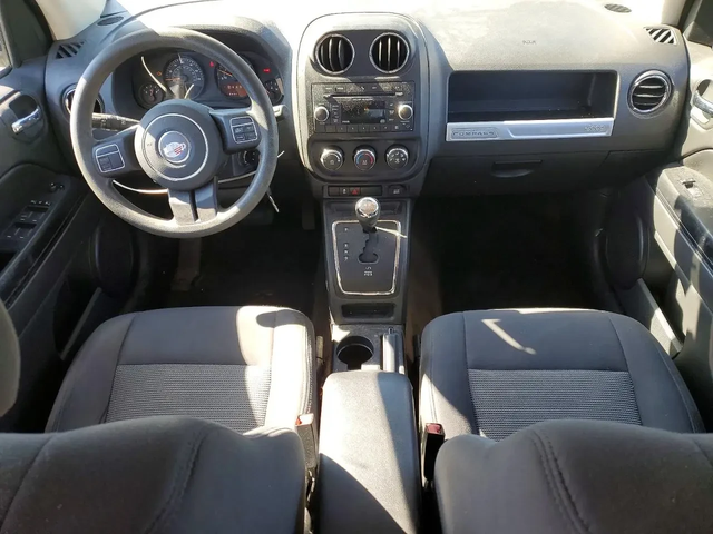 Jeep Compass SPORT - автомобили, коли, обяви за нови и употребявани 6