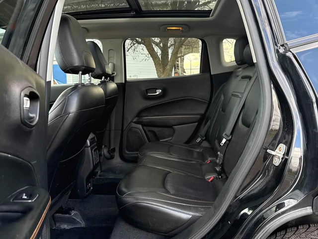 Jeep Compass * Limited * CARFAX * БЕЗ ПЪРВОНАЧАЛНА ВНОСКА - автомобили, коли, обяви за нови и употребявани 9
