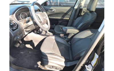 Jeep Compass LIMITED| ПОДГРЕВИ| ПАНО| 2 КЛЮЧА| KEYLESS| CARFAX - автомобили, коли, обяви за нови и употребявани 7