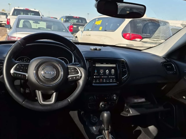 Jeep Compass LIMITED| ПОДГРЕВИ| ПАНО| 2 КЛЮЧА| KEYLESS| CARFAX - автомобили, коли, обяви за нови и употребявани 8