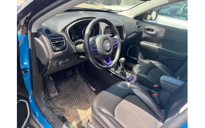 Jeep Compass Altitude| ПОДГРЕВИ| KEYLESS| CARFAX - автомобили, коли, обяви за нови и употребявани 6
