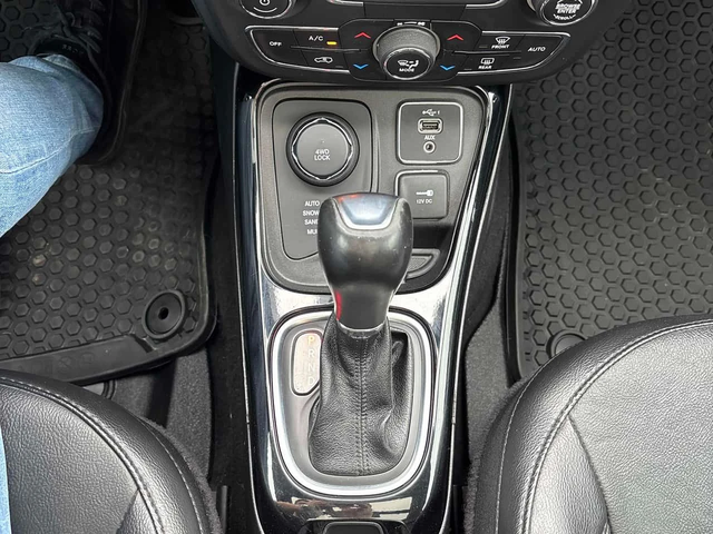 Jeep Compass * 80th Anniversary * ALPINE * КАМЕРА * NAVI - автомобили, коли, обяви за нови и употребявани 9
