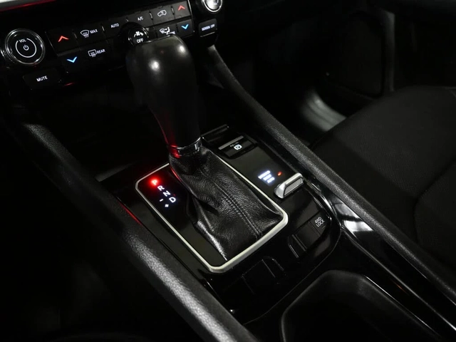 Jeep Compass Limited | 4WD | Дистанционно палене | Carplay - автомобили, коли, обяви за нови и употребявани 7