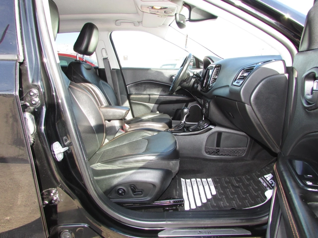Jeep Compass 2.0M-JET EU6D - автомобили, коли, обяви за нови и употребявани 8