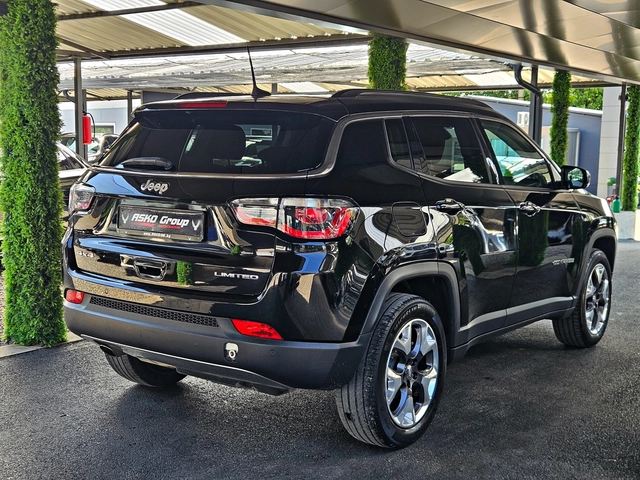 Jeep Compass 4x4/LIMITED/DISTRON/LANE ASYST/CAR PLAY/AMBI/LIZIN - автомобили, коли, обяви за нови и употребявани 4