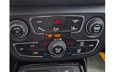 Jeep Compass LIMITED/4X4/DISTR/САМОПАРКИРАНЕ/CAMERA/LINE AS/LIZ - автомобили, коли, обяви за нови и употребявани 11