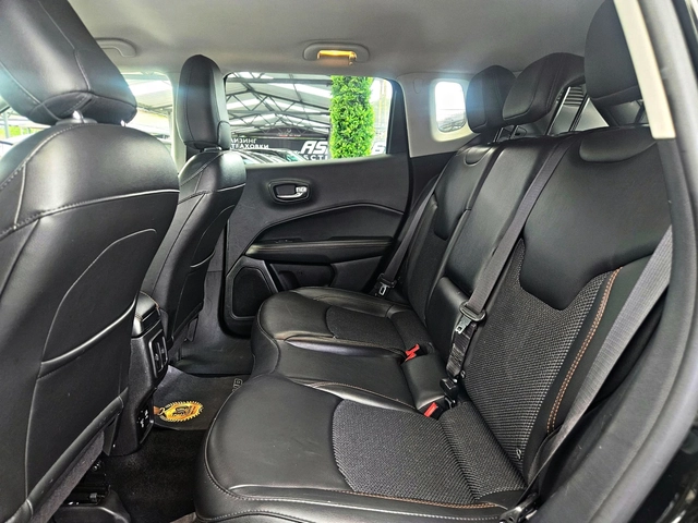 Jeep Compass LIMITED/4X4/DISTR/САМОПАРКИРАНЕ/CAMERA/LINE AS/LIZ - автомобили, коли, обяви за нови и употребявани 15