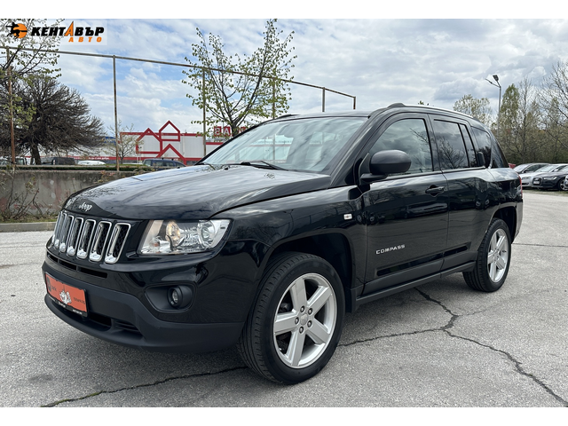 Jeep Compass Автоматик/Бензин/Швейцария/ГАРАНЦИЯ ОТ КЕНТАВЪР - автомобили, коли, обяви за нови и употребявани 0