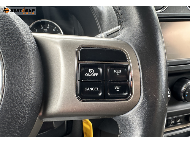 Jeep Compass Автоматик/Бензин/Швейцария/ГАРАНЦИЯ ОТ КЕНТАВЪР - автомобили, коли, обяви за нови и употребявани 15