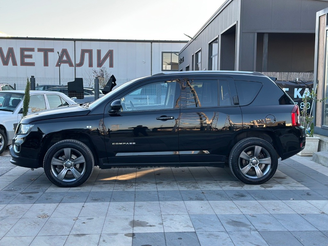 Jeep Compass * Facelift* 2.2CRD* 2015г.* СЕРВИЗНА ИСТОРИЯ* - автомобили, коли, обяви за нови и употребявани 4