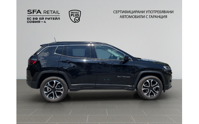 jeep-compass-limited-1-5-e-hybrid-48v-petrol-130-hp-7-dct - 3