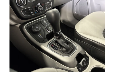 Jeep Compass North 4X4|SELECTERRAIN|NAV|WHITELEATHER|RMSTART|+ 4x4 - автомобили, коли, обяви за нови и употребявани 16
