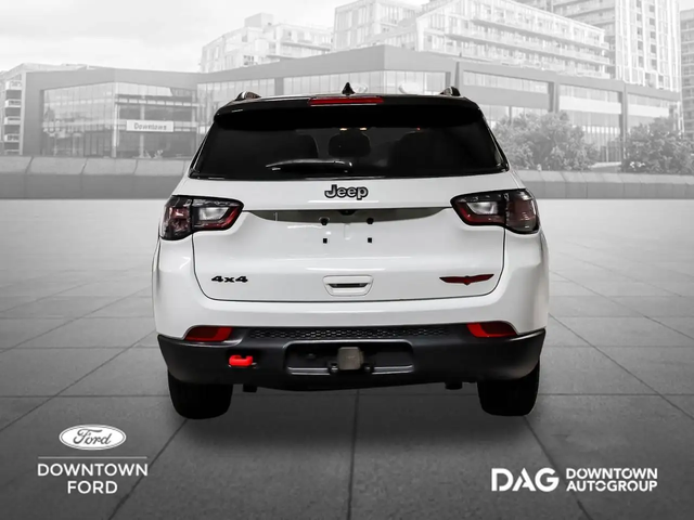 Jeep Compass Trailhawk Elite 4x4 4x4 - автомобили, коли, обяви за нови и употребявани 3