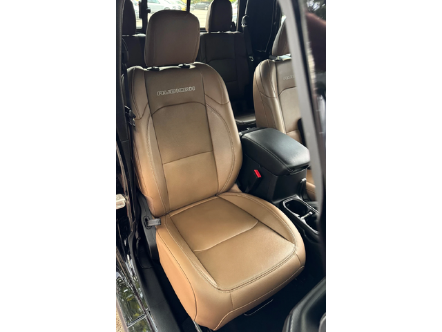 Jeep Gladiator RUBICON 3.6 V6 - автомобили, коли, обяви за нови и употребявани 8