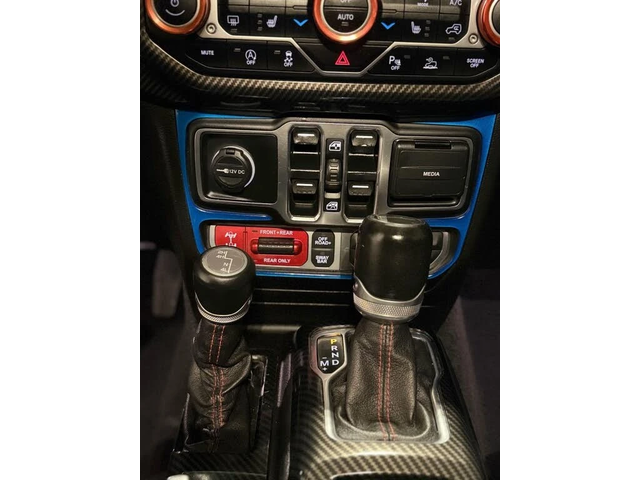 Jeep Gladiator АвтоКредит* (ЦЕНА ДО БГ)Jeep Gladiator Rubicon - автомобили, коли, обяви за нови и употребявани 11