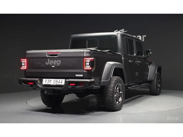 Jeep Gladiator Rubicon| 4WD| Lockers & Sway Bar| Off-Road+ | ACC - автомобили, коли, обяви за нови и употребявани 14