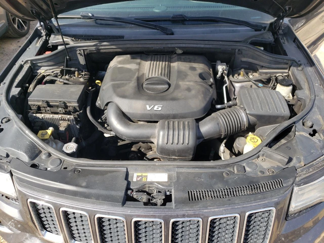 Jeep Grand cherokee OVERLAND 2015 3.6 - автомобили, коли, обяви за нови и употребявани 6