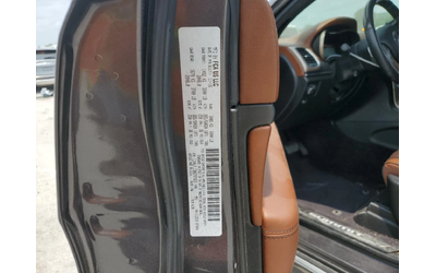 Jeep Grand cherokee SUMMIT 5.7 HEMI/8ZF/ДИСТРОНИК/ПАНО/КАМЕРА - автомобили, коли, обяви за нови и употребявани 12