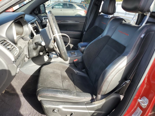 Jeep Grand cherokee TRAILHAWK 5.7 HEMI* DISTRONIC* LANE ASSIST* KEYLES - автомобили, коли, обяви за нови и употребявани 6