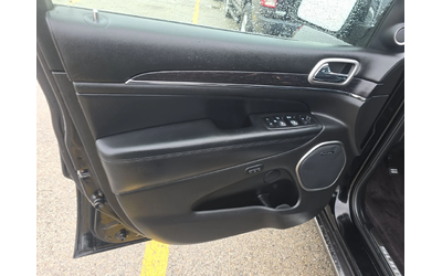 Jeep Grand cherokee FACELIFT* SUMMIT* 5.7 HEMI* DISTRO* DIGITAL* ОБДУХ - автомобили, коли, обяви за нови и употребявани 12