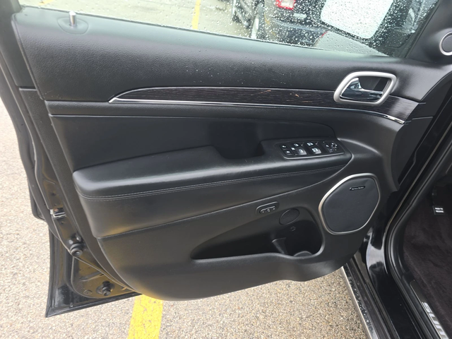 Jeep Grand cherokee FACELIFT* SUMMIT* 5.7 HEMI* DISTRO* DIGITAL* ОБДУХ - автомобили, коли, обяви за нови и употребявани 12