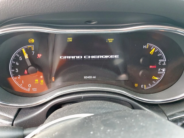 Jeep Grand cherokee TRAILHAWK* DISTRONIC* LANE ASSIST* KEYLESS - автомобили, коли, обяви за нови и употребявани 8