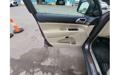 Jeep Grand cherokee 5.7 HEMI* FACE* DIGITAL* 8ZF* ПОДГРЕВ* KEYLESS - автомобили, коли, обяви за нови и употребявани 12